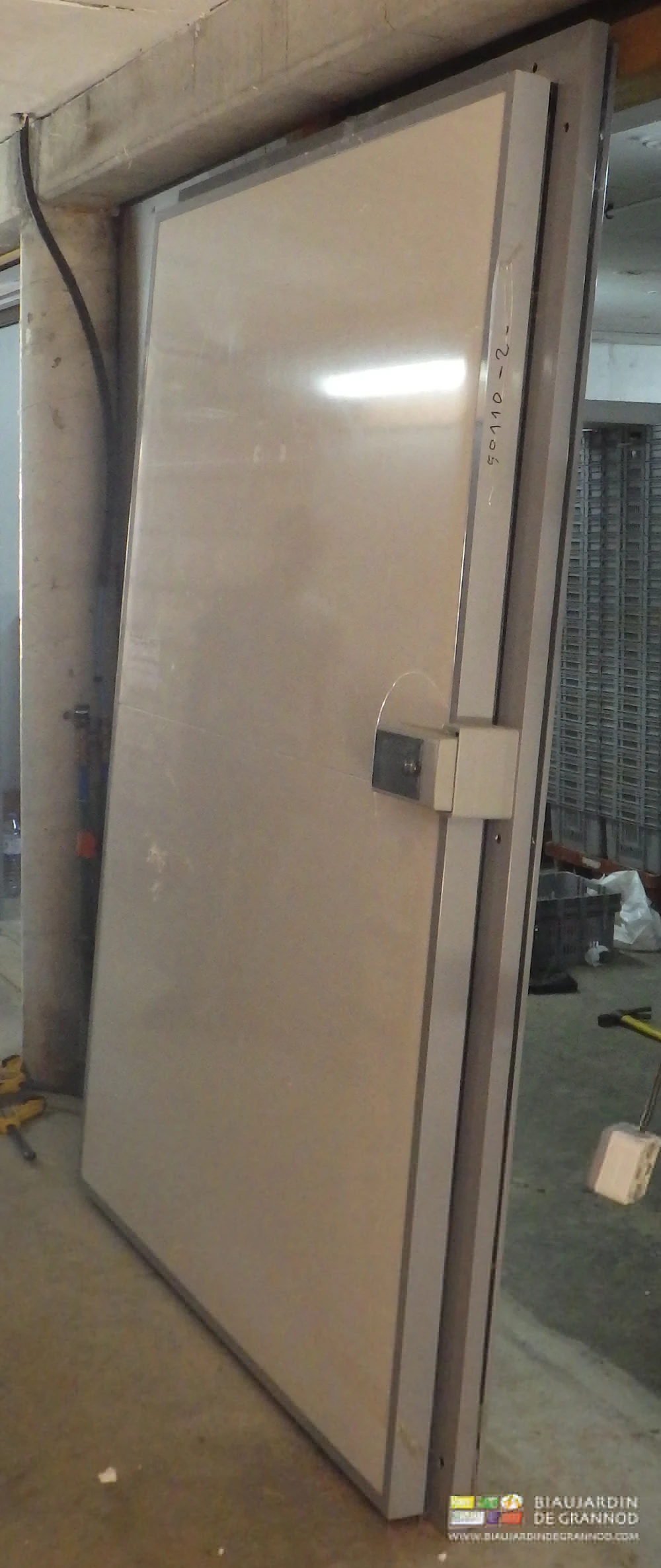 photo de la nouvelle porte à poser en remplacement