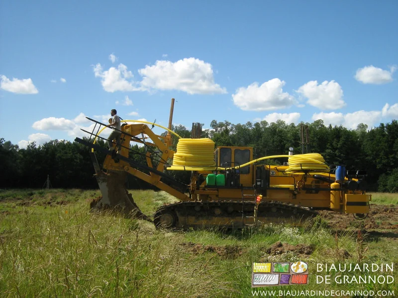 photo des rouleaux de drains en place sur le sous soleur