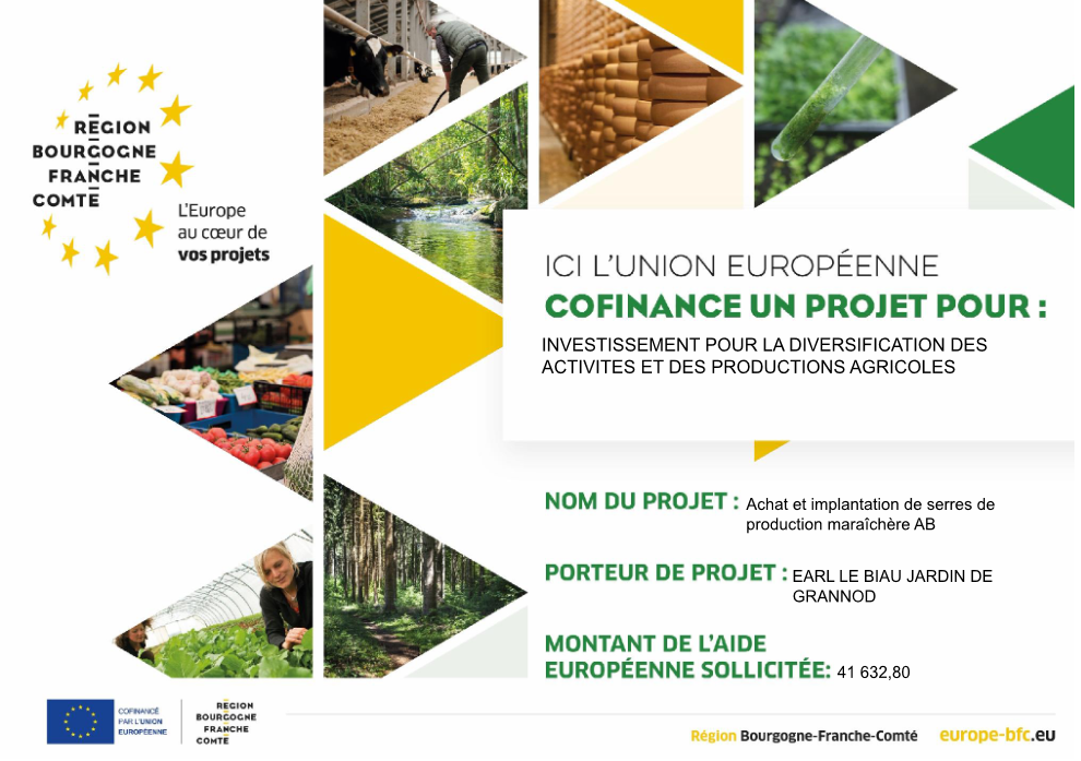 panneau Europe Région signalant la subvention de 42&nbsp;000 euros accordée pour la construction des 5 bi-tunnels