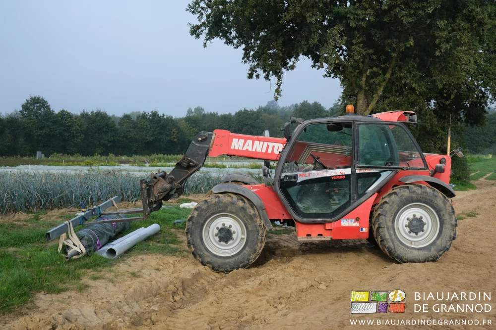 photo du manuscopic équipé des fourches pour porter la grosse bobine